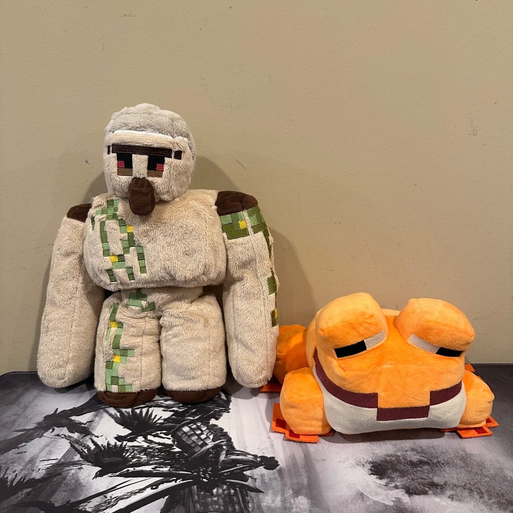 Minecraft Plush Bundle Iron Golem and Orange Frog Stuffed Toy lot of 2